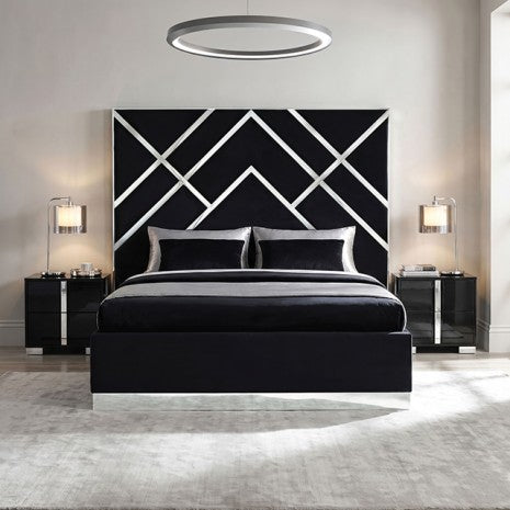 Stavola Silver/Black Tufted Fabric Upholstered Queen Bed – FM77006SVBK