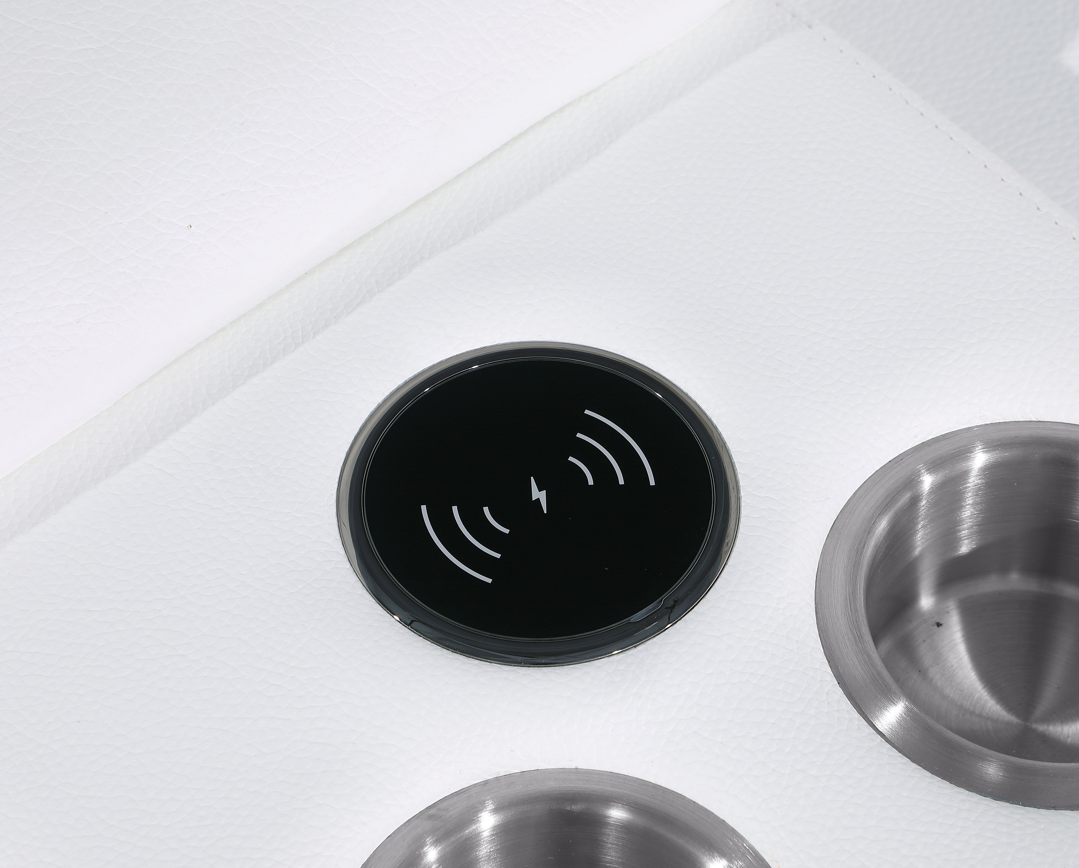 Global United 1126WH-6PC 6 pc DivanItalia white italian leather power reclining sectional sofa power adjustable headrests and console