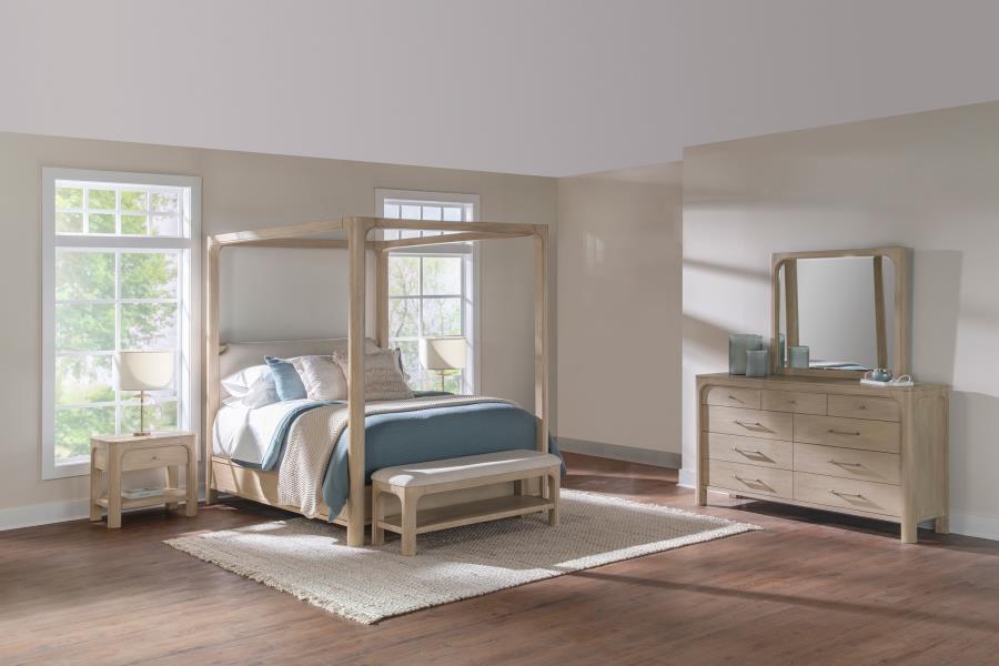 Solano 4-Piece Queen Canopy Bedroom Set Weathered Mango – 222520Q-S4