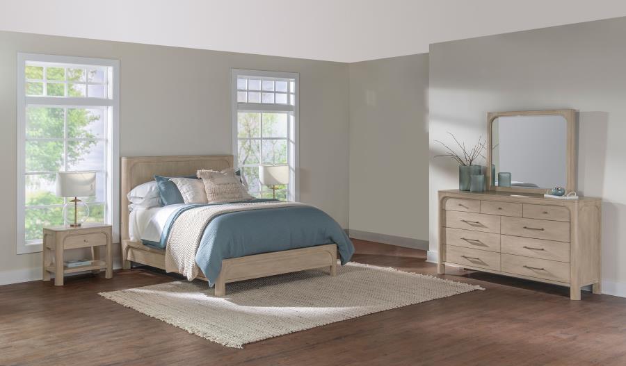 Solano 4-Piece Queen Panel Bedroom Set Weathered Mango – 222521Q-S4