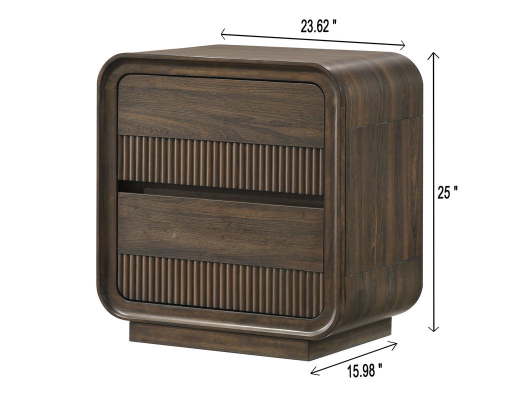 Kinkaid 4-Piece Brown Wood Ribbed Accent Headboard Queen Bedroom Set – B3500