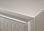 B4300 4 pc Lyssa champagne wood finish wood queen LED bedroom set