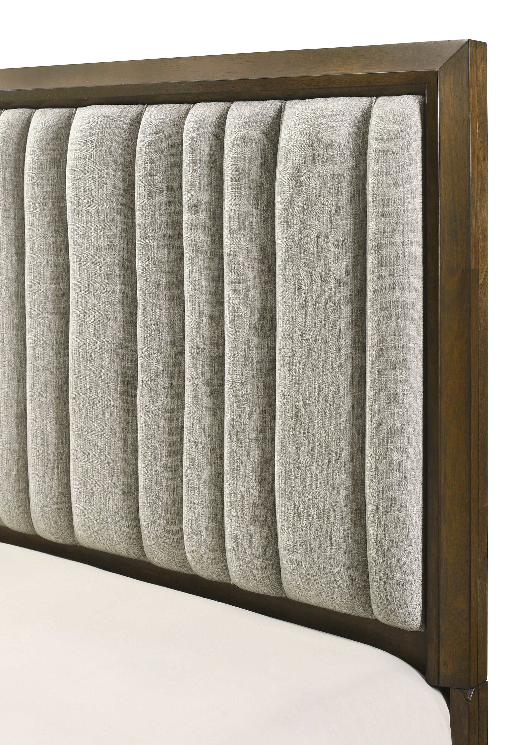 B6520 4 pc Lakecrest chevron design wood tone fabric padded headboard queen bedroom set