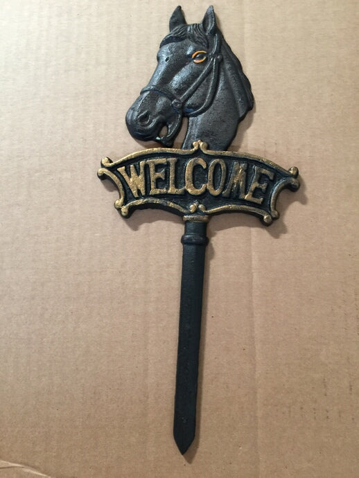 Chibp-2974-16, cast iron black horse welcome garden stake, 6"x13"