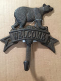 Chibp-2974-38, cast iron welcome hook with bear, 6 1/2"x8"