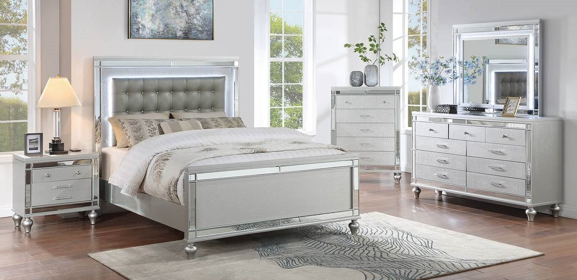 Poundex F9644Q-4PC 4 pc Silver textured finish wood silver tufted faux leather LED lighting  queen bed set wireless charging