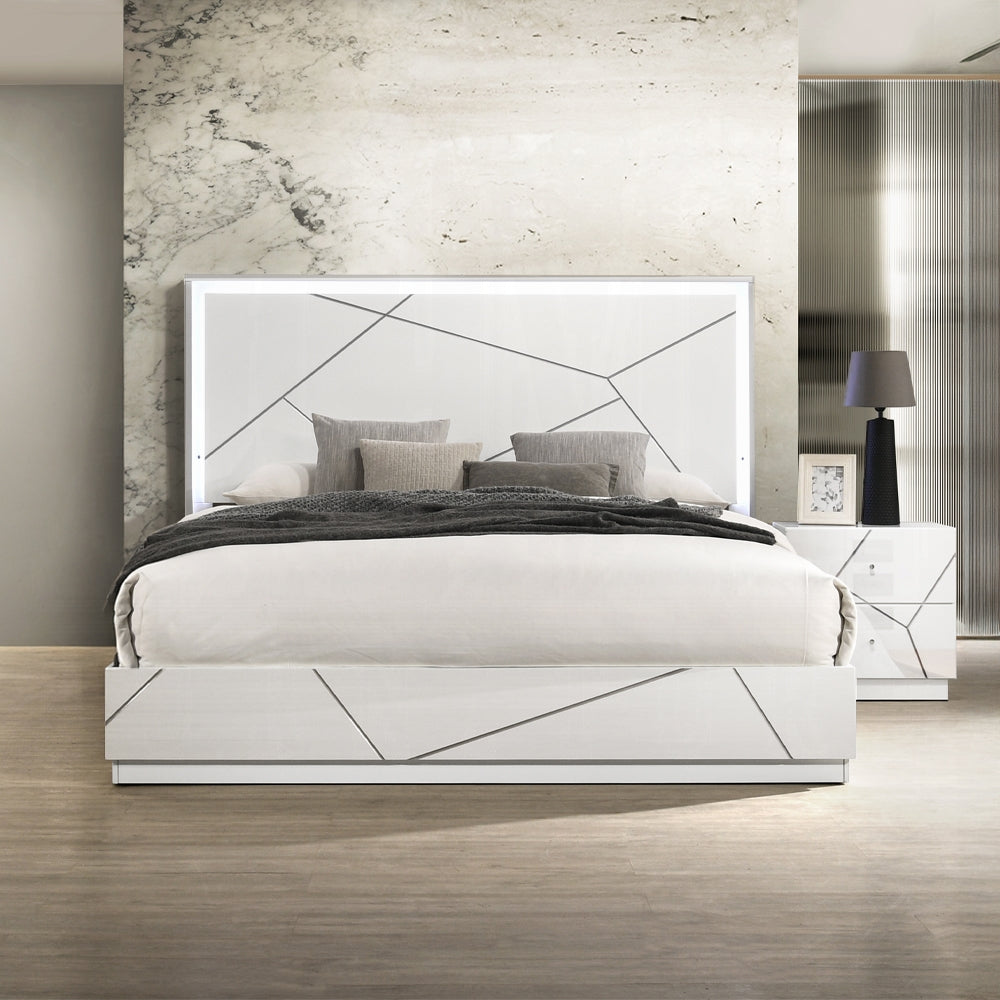 Acme BD05882-4PC Esther white and silver high gloss finish wood modern queen bedroom set LED accents