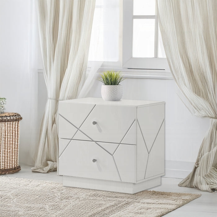Acme BD05882-4PC Esther white and silver high gloss finish wood modern queen bedroom set LED accents