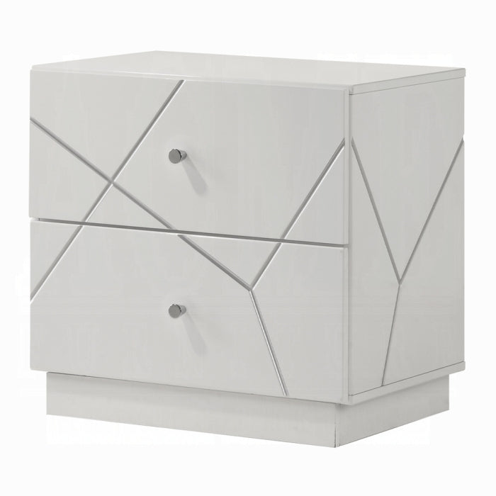 Acme BD05882-4PC Esther white and silver high gloss finish wood modern queen bedroom set LED accents