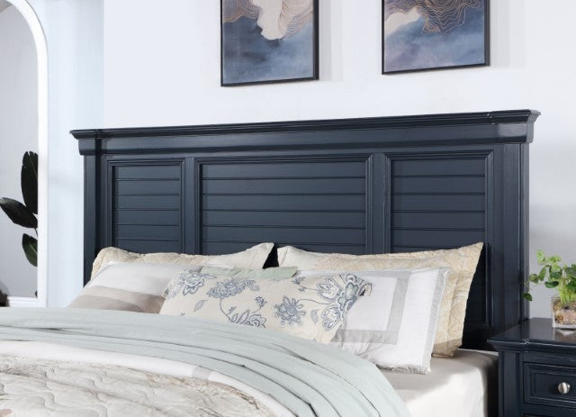 CM7470BL  Loon peak Manzanillo slate blue finsh wood paneled headboard queen bed with footboard drawers