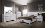 CM7552WH-4PC  4 pc Rosdorf park schramm chrissy white finish wood queen bed set with drawers in foot board