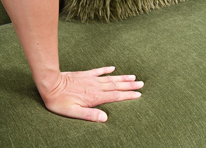 FM64007GR Mellone olive green chenille fabric rounded design sofa with faux fur pillows