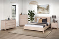FM7105WH-3PC 3 pc Gervais white wash finish wood vertical reeding design queen bedroom set