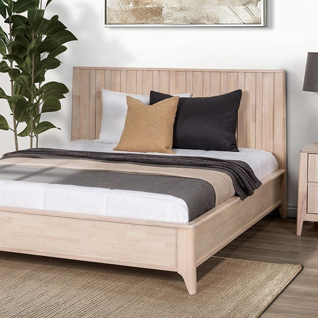 FM7105WH-3PC 3 pc Gervais white wash finish wood vertical reeding design queen bedroom set