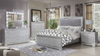 Belleterre Silver Grey Finish Wood 4-Piece Queen Bedroom Set with Diamond Pattern & USB – CM7518