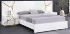 Best Master T2033 5 pc Marlin high gloss white finish wood with gold vein accents modern style queen bed set