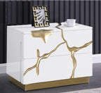 Best Master T2033 5 pc Marlin high gloss white finish wood with gold vein accents modern style queen bed set